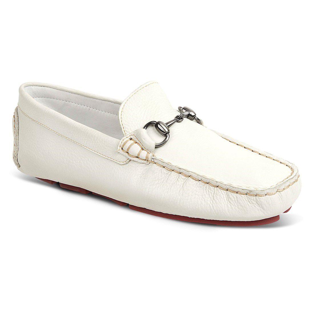 sapato branco mocassim