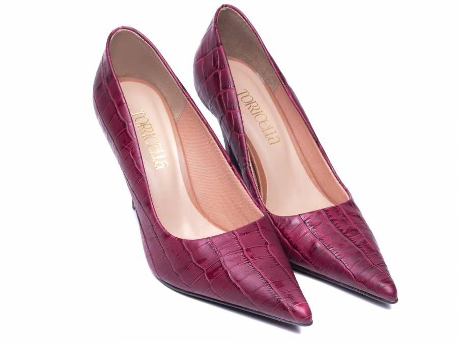 scarpin vermelho croco