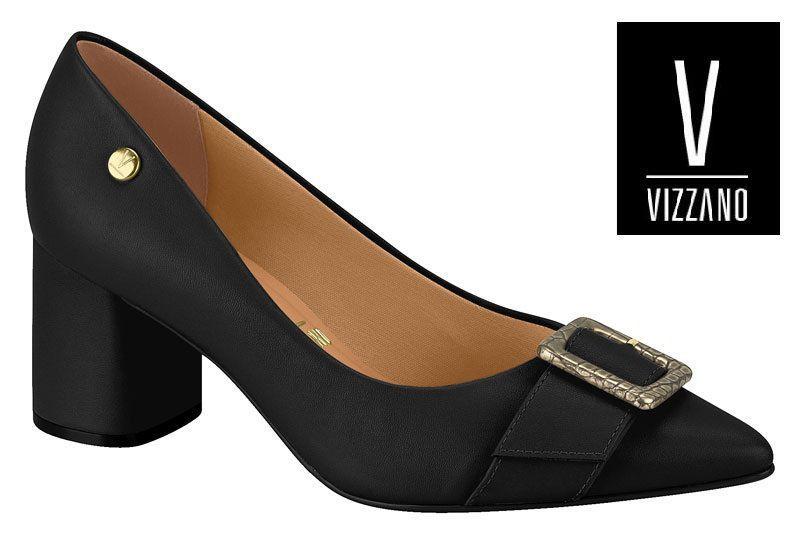 sapato scarpin com fivela