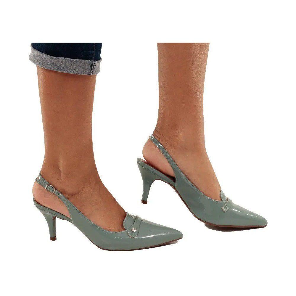 tenis vizzano aberto atras