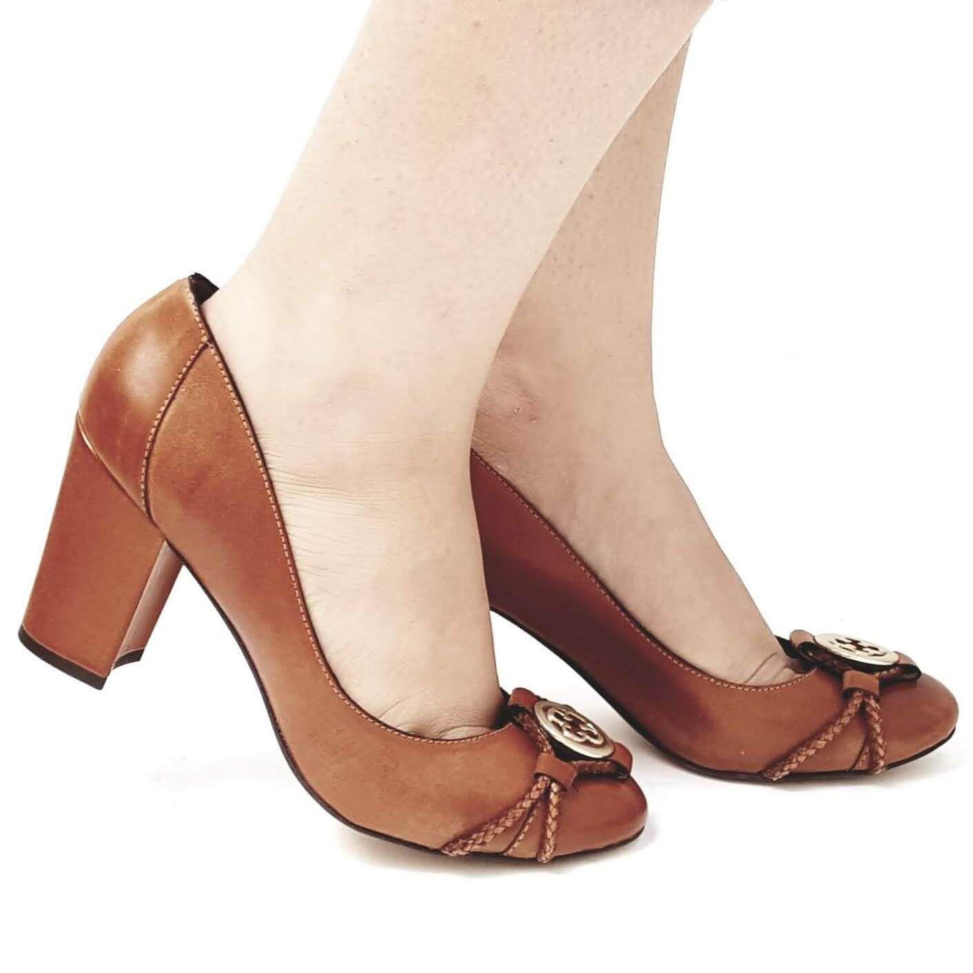 scarpin com bico redondo