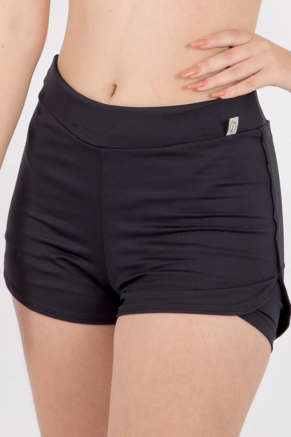 short corrida preto