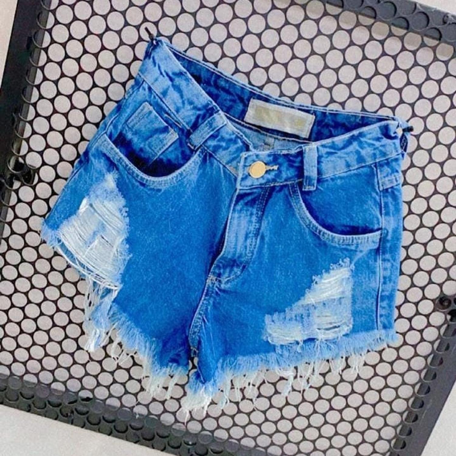 short curto jeans desfiado