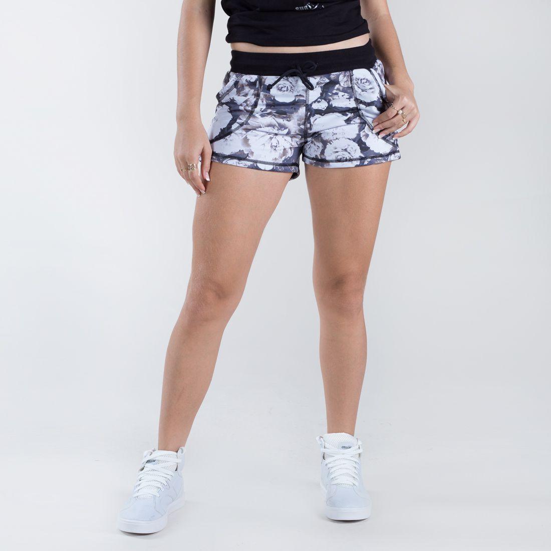 short de moletom feminino nike