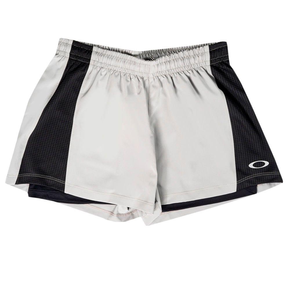 short oakley feminino