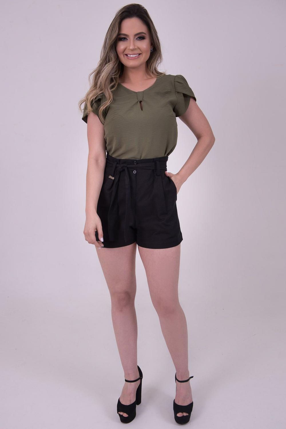 Short de linho com cinto Clearance