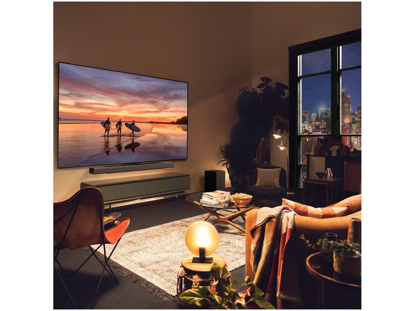 Smart TV 55" 4K LG OLED evo OLED55C4 120Hz Nativo Processador a9 Ger7 Wi-Fi e Bluetooth 4 HDMI 3 USB