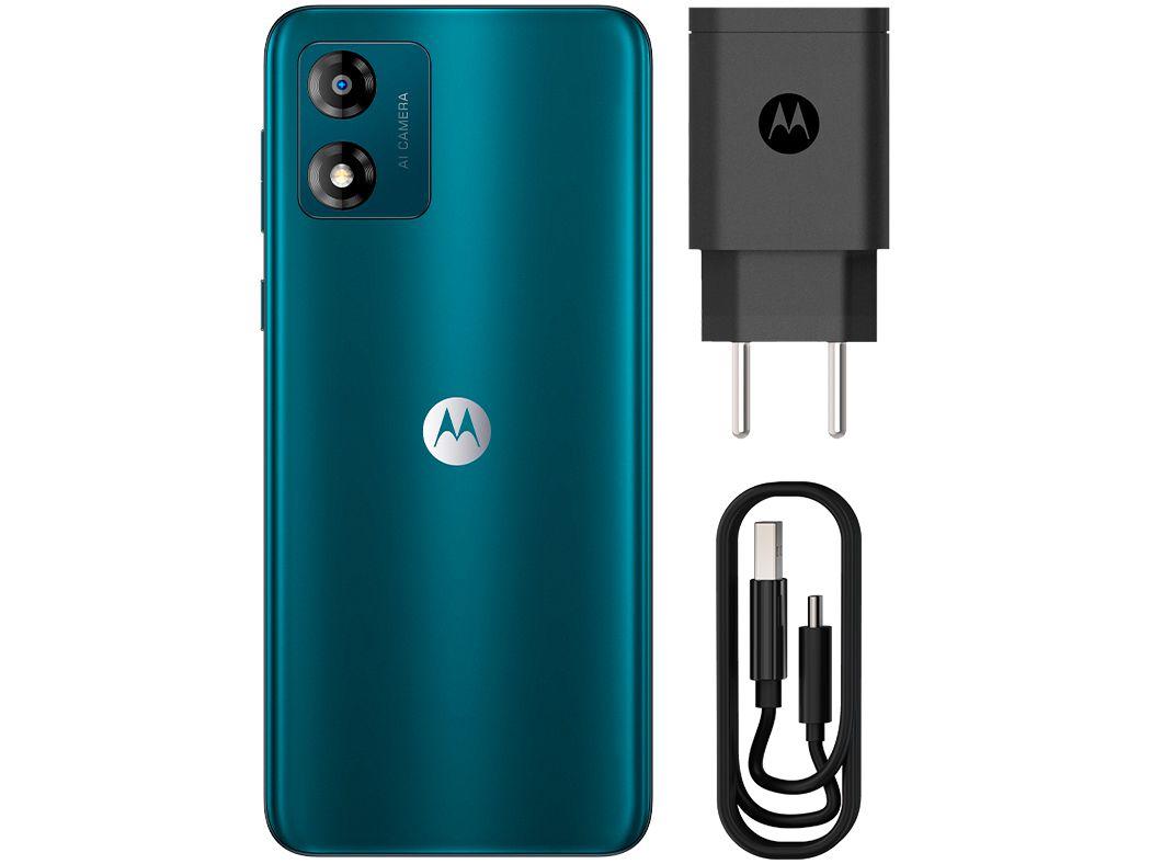 Smartphone Motorola Moto E13 64GB Verde 4G Octa-Core 4GB RAM 6,5" Câm. 13MP + Selfie 5MP Dual Chip