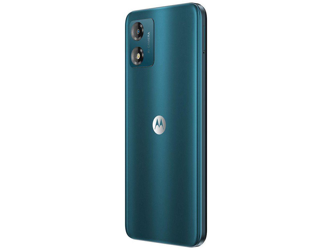 Smartphone Motorola Moto E13 64GB Verde 4G Octa-Core 4GB RAM 6,5" Câm. 13MP + Selfie 5MP Dual Chip