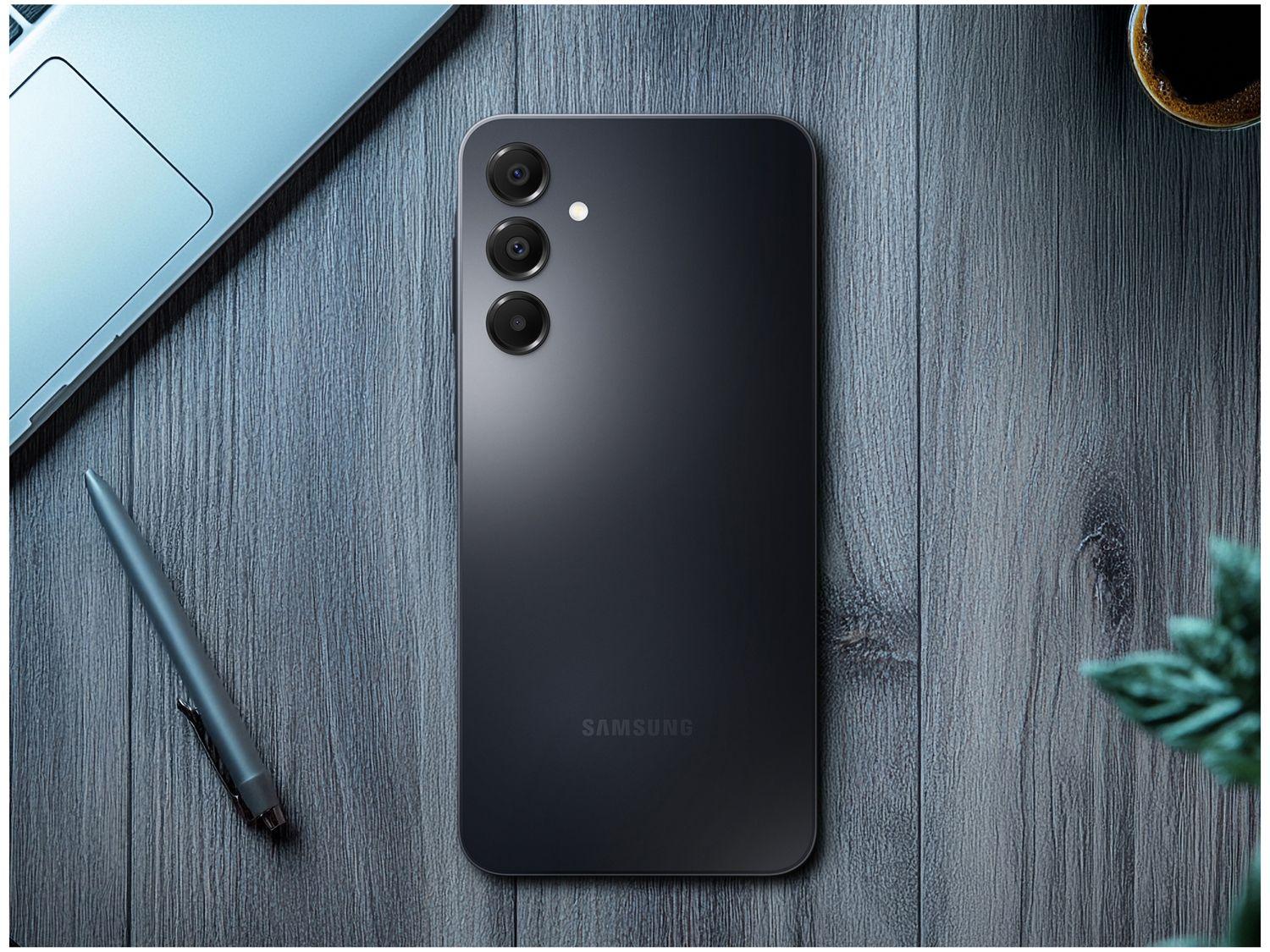 Smartphone Samsung Galaxy A16 256GB Preto Claro 8GB RAM 6,7" FHD+ Selfie Câm Tripla +13MP