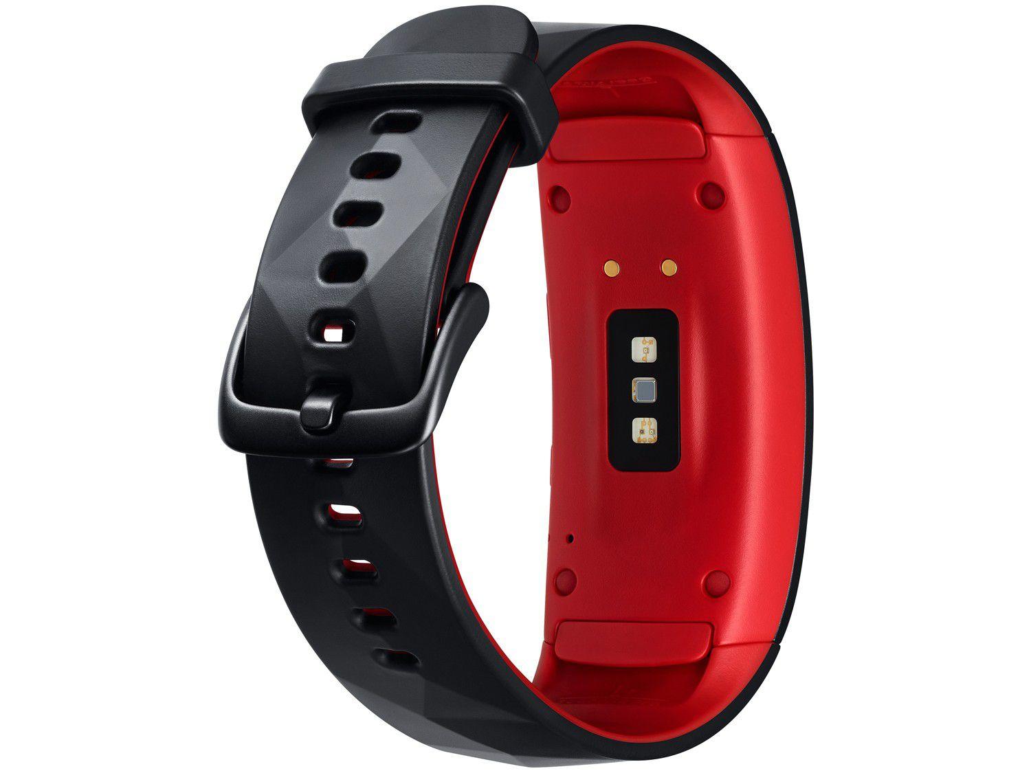 SmartWatch Samsung Gear Fit2 Pro Pulseira Pequena - Display 1,5” 4GB