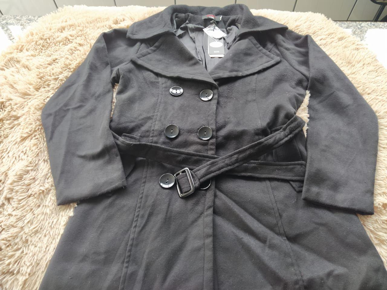 sobretudo feminino de lã preto