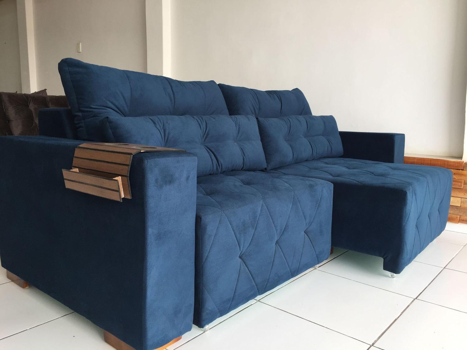 Sofá Vancouver 4Lugares Retrátil ESTOFADOS NOVO HORIZONTE Móveis