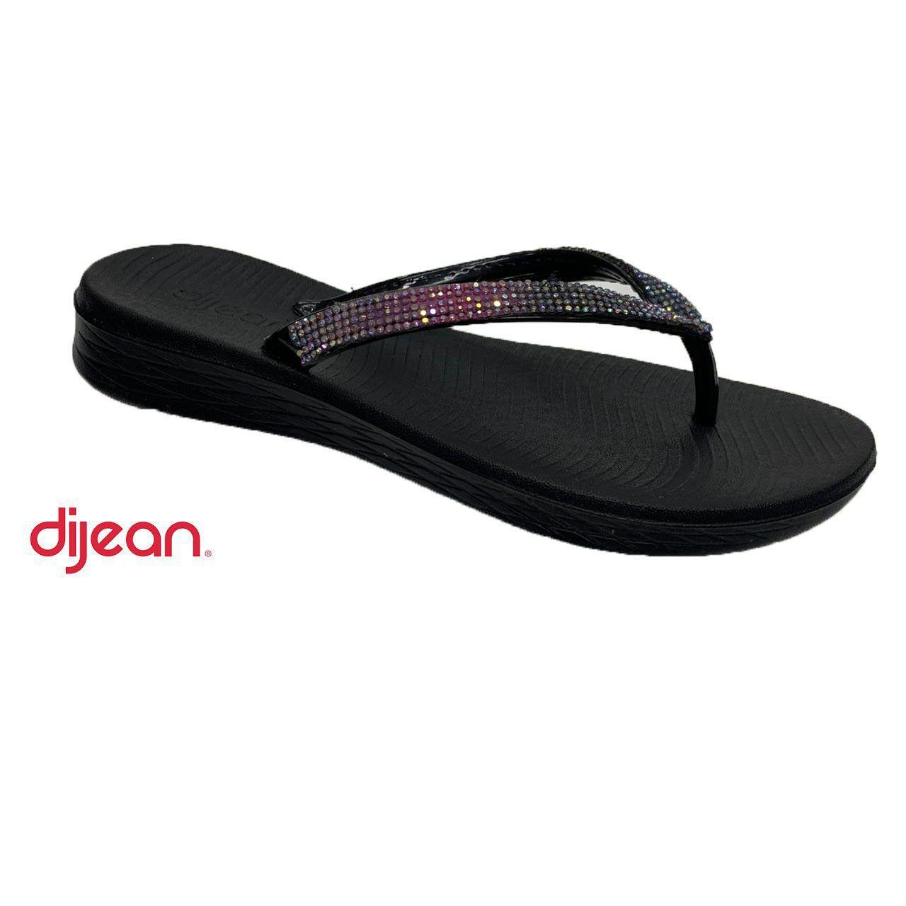 chinelo dijean