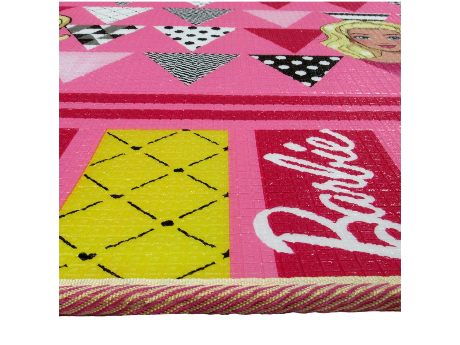 Tapete Infantil Barbie para Quarto Retangular
