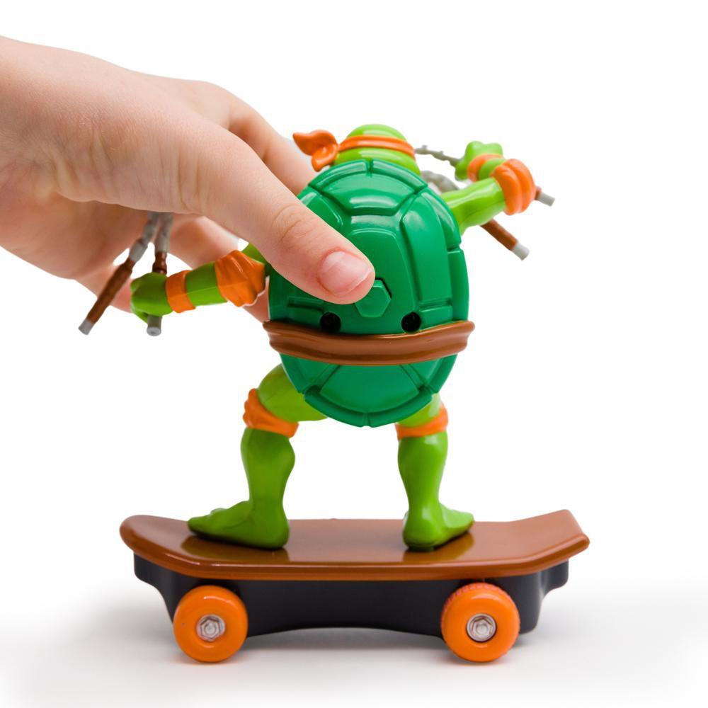 Tartarugas Ninja com Skate Donatello - Candide