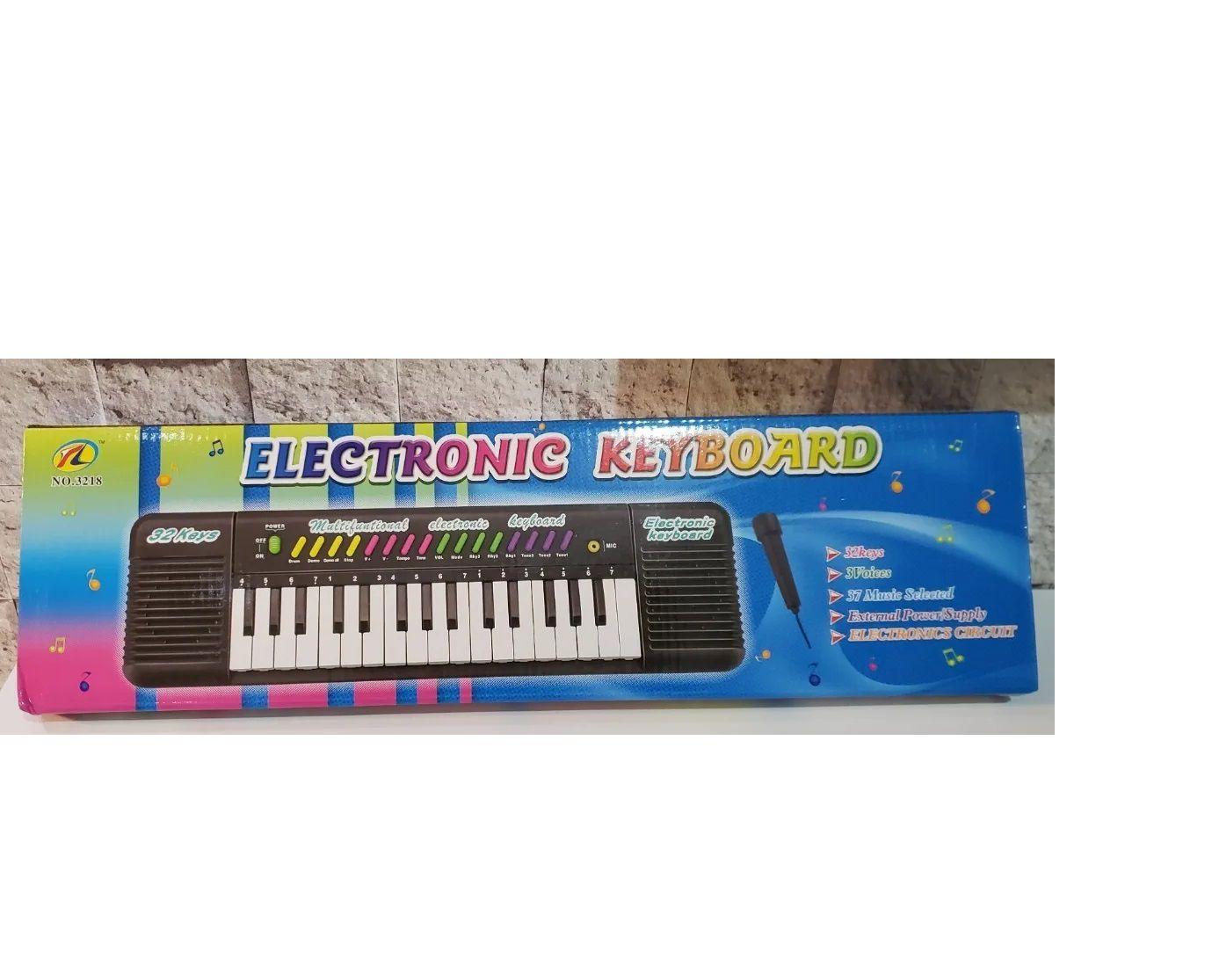 TECLADO ELETRONICO INFANTIL PIANO UNICORNIO COM SOM E LUZ