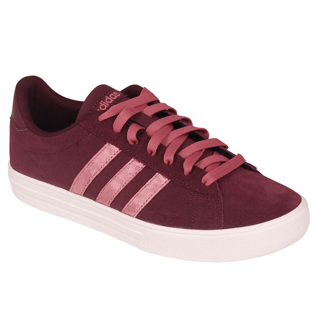 tênis adidas daily 2