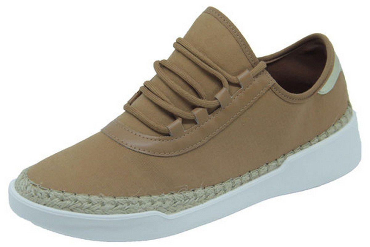 tenis marrom vizzano