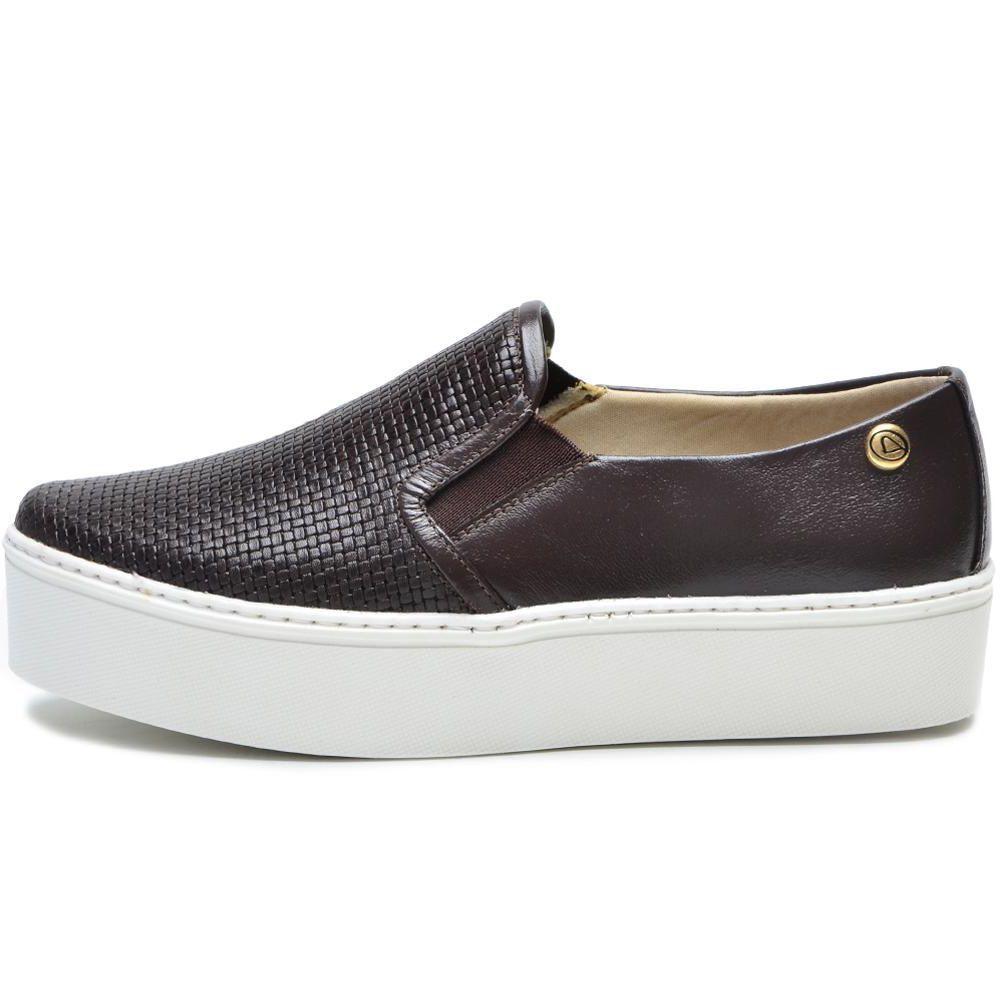 Tênis feminino Pierrô slip on plataforma couro cor marrom com trama - Slipper / Slip On Feminino - Magazine Luiza