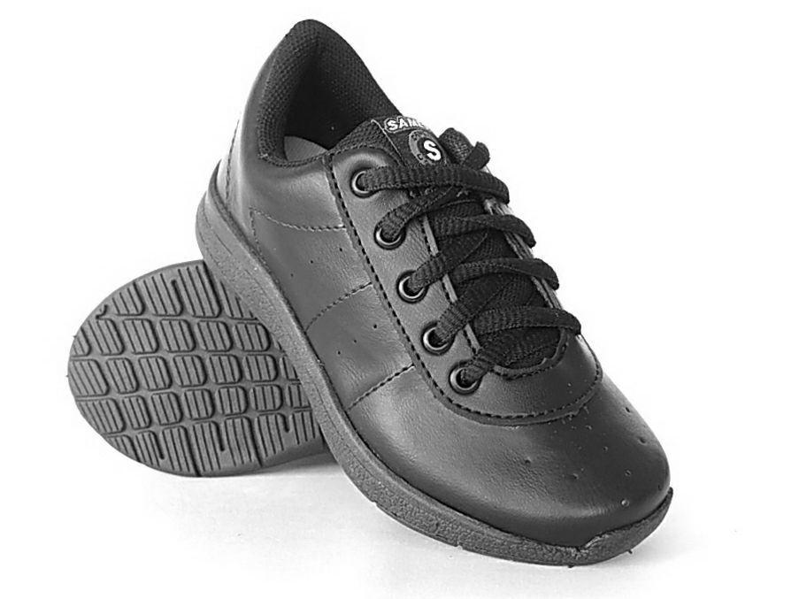 tenis escolar preto