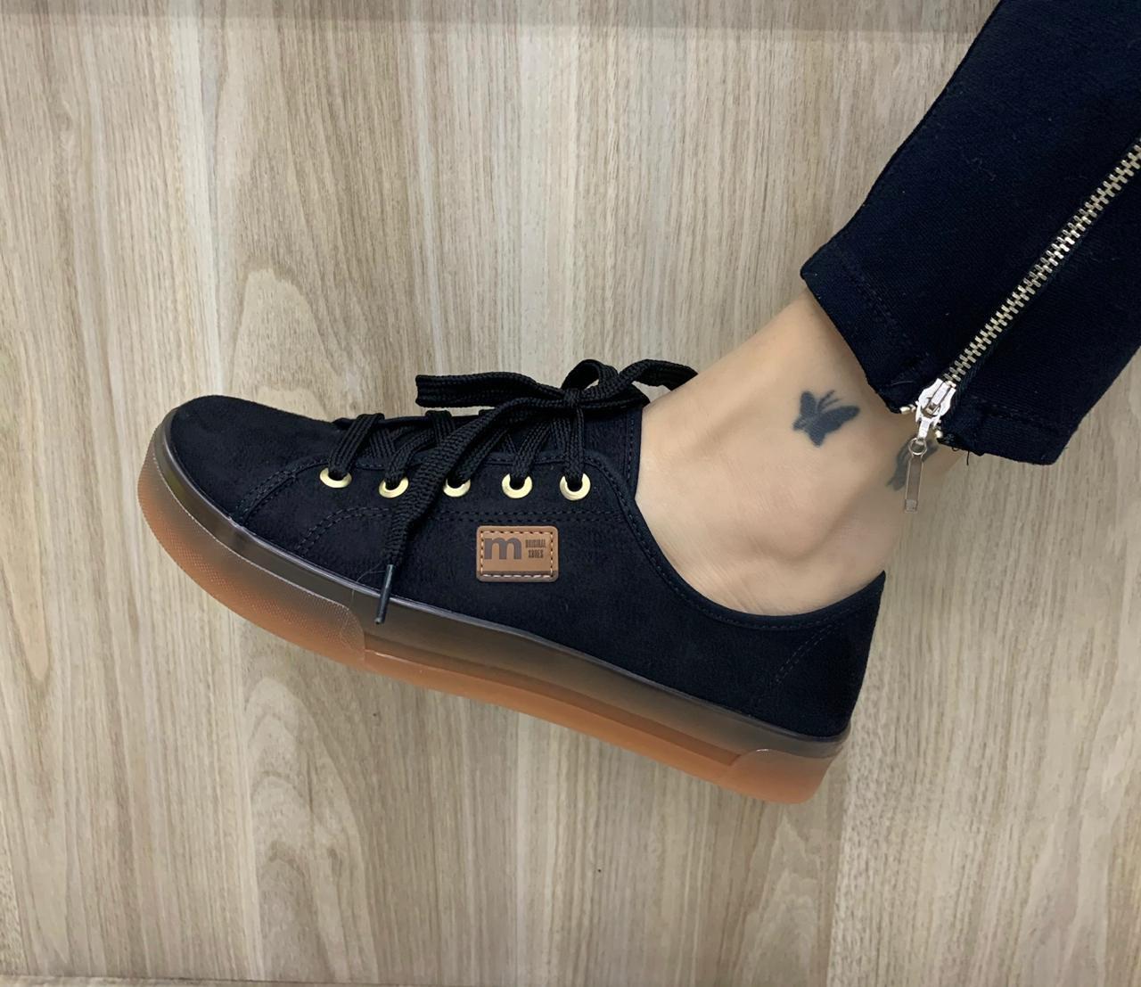 tenis moleca camurça vinho