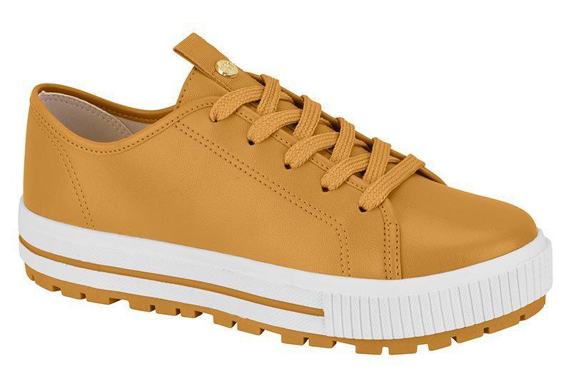 tenis amarelo moleca