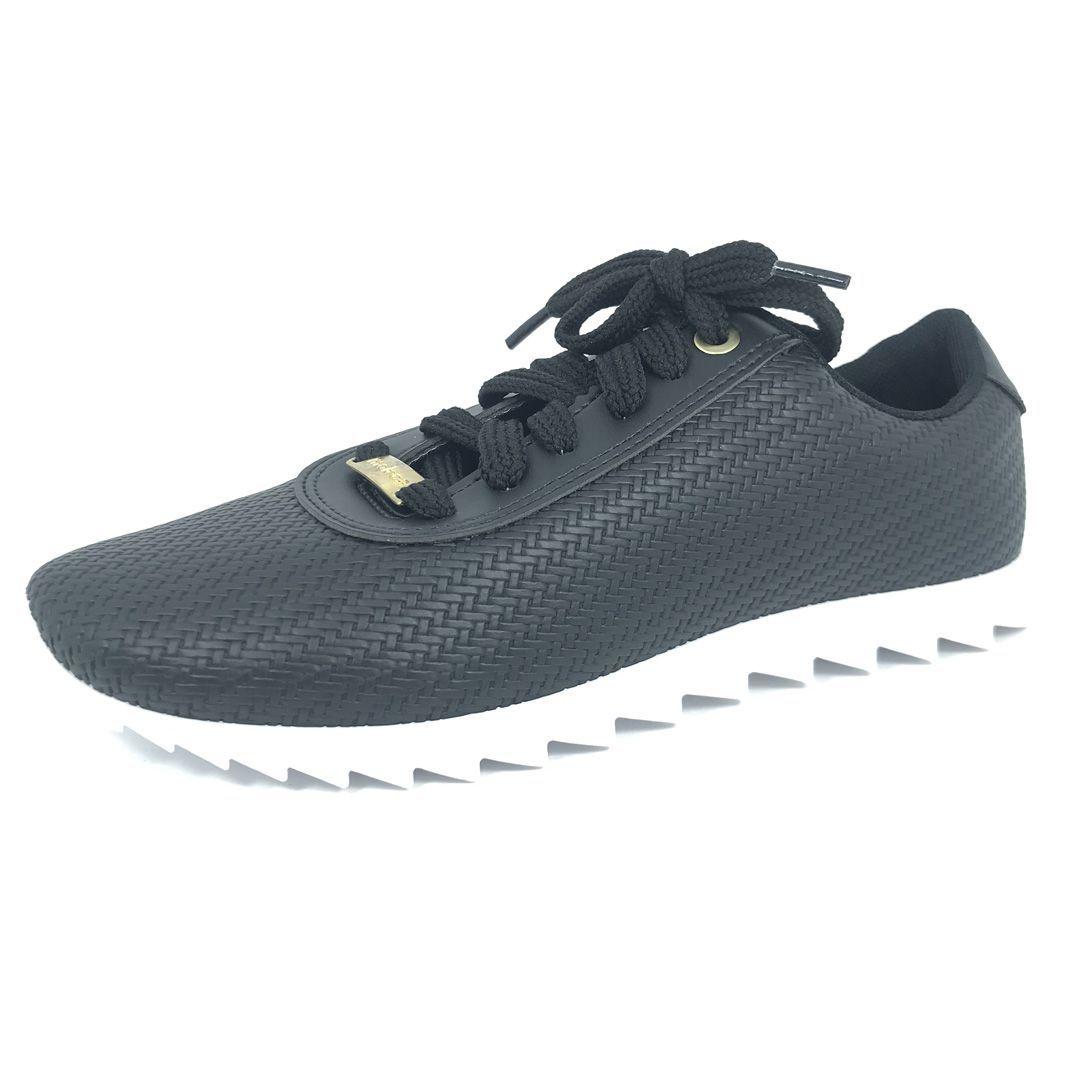 tenis moleca tratorado preto