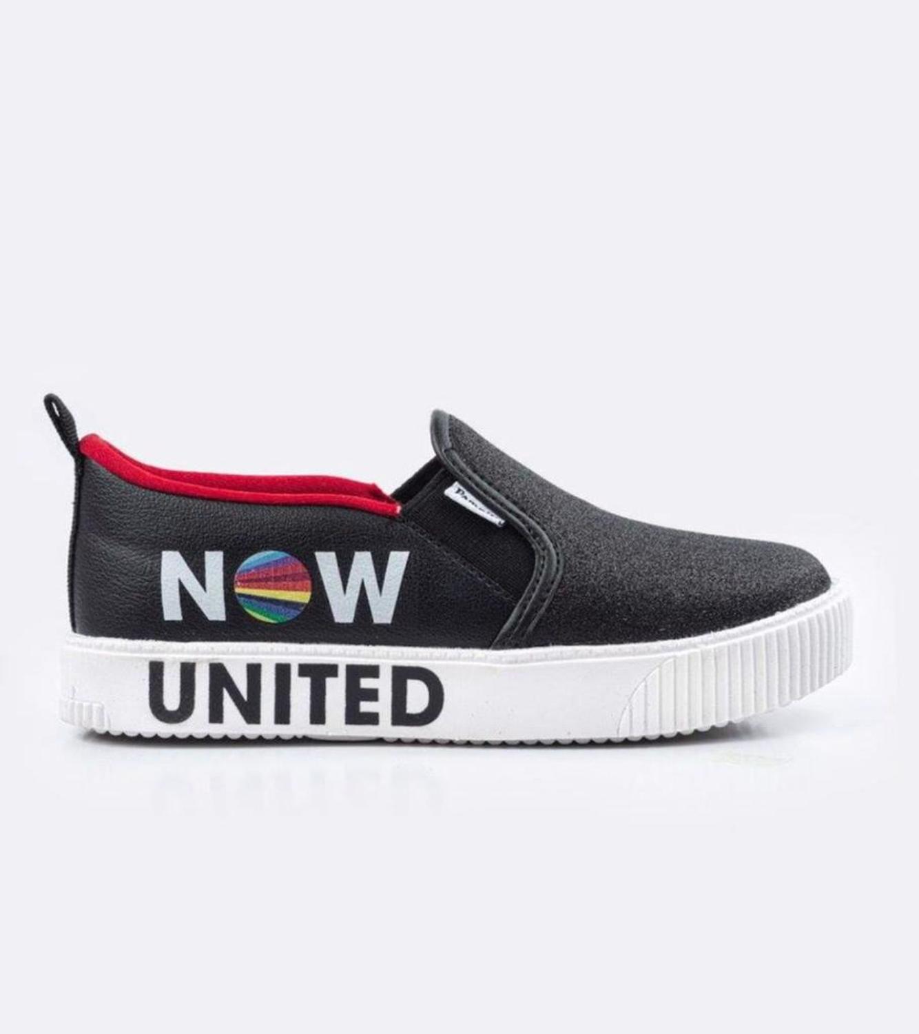 Tênis Pampili Slip On Luna Now Preto - Outros Moda e Acessórios - Magazine  Luiza