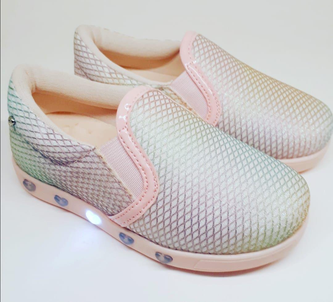 tenis pampili led branco