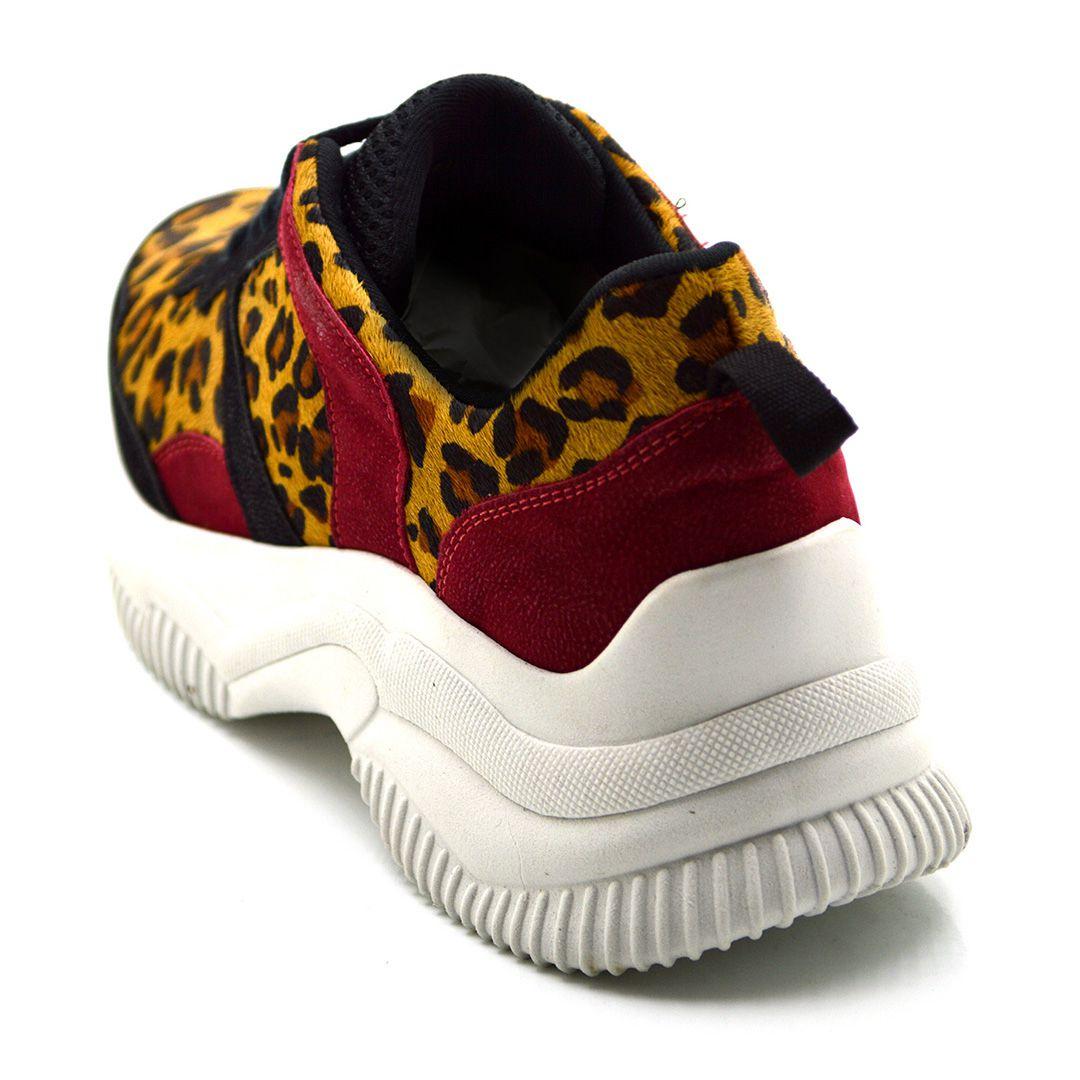 tênis chunky sneaker onça detalhe vermelho