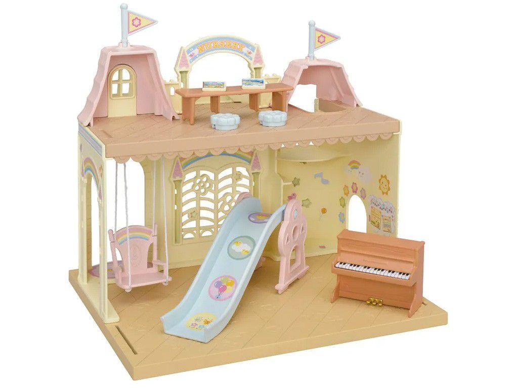 Sylvanian Families Castelo Jardim da Infância - com Acessórios Epoch Magia