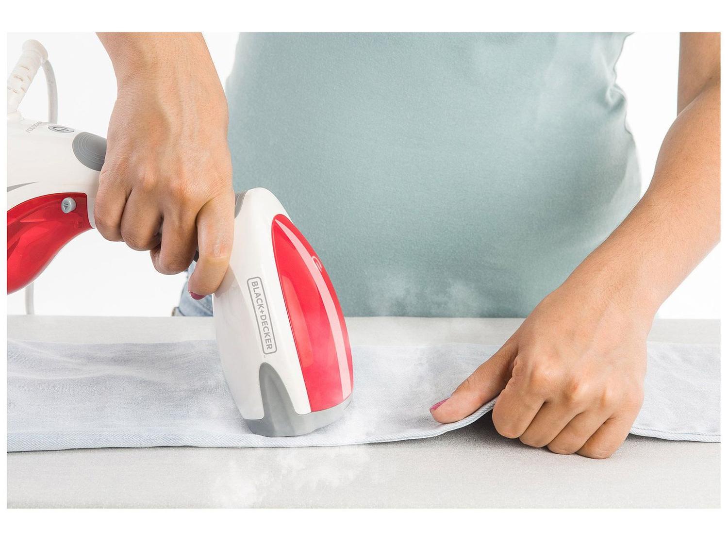 Vaporizador/Higieniador de Roupas Black&Decker BDV2000V Portátil 200ml 1200W com Acess