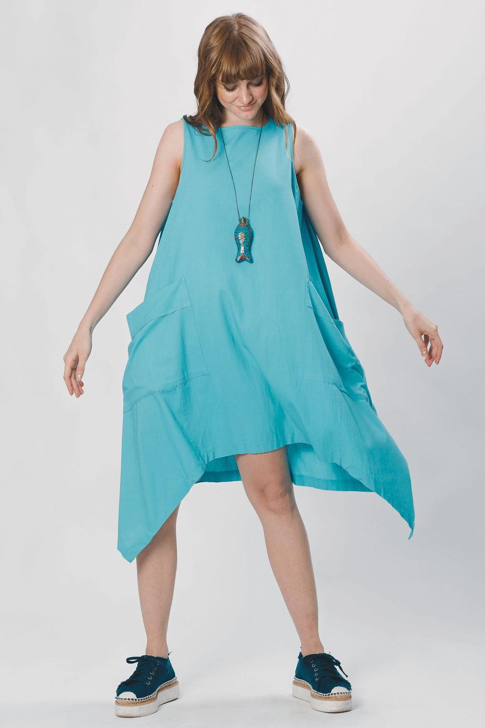vestido azul turquesa curto
