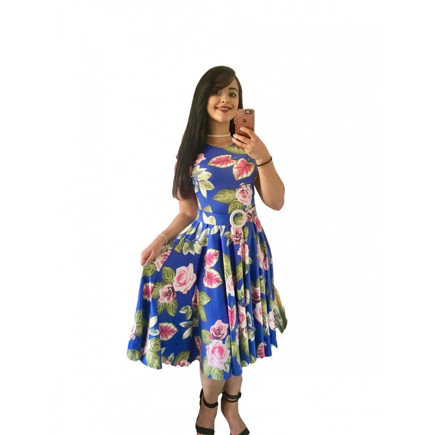 vestido florido evangelico