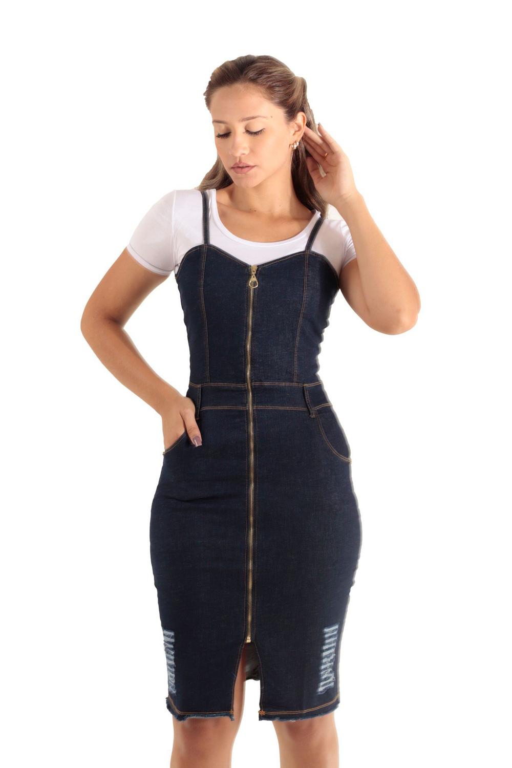 vestido jardineira jeans longo