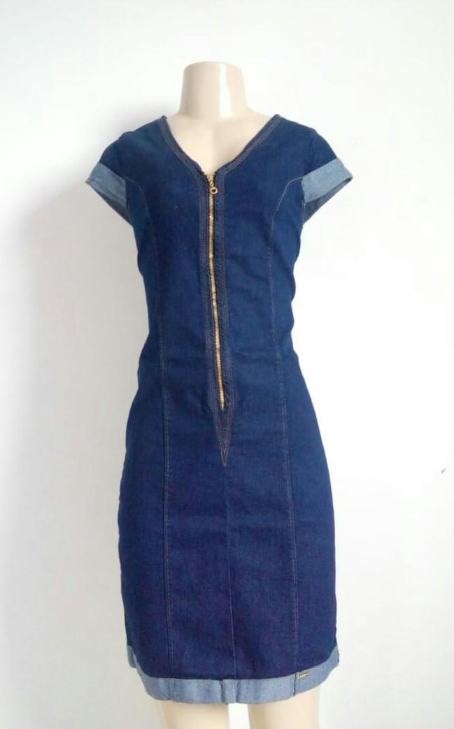 vestido jeans com ziper frontal