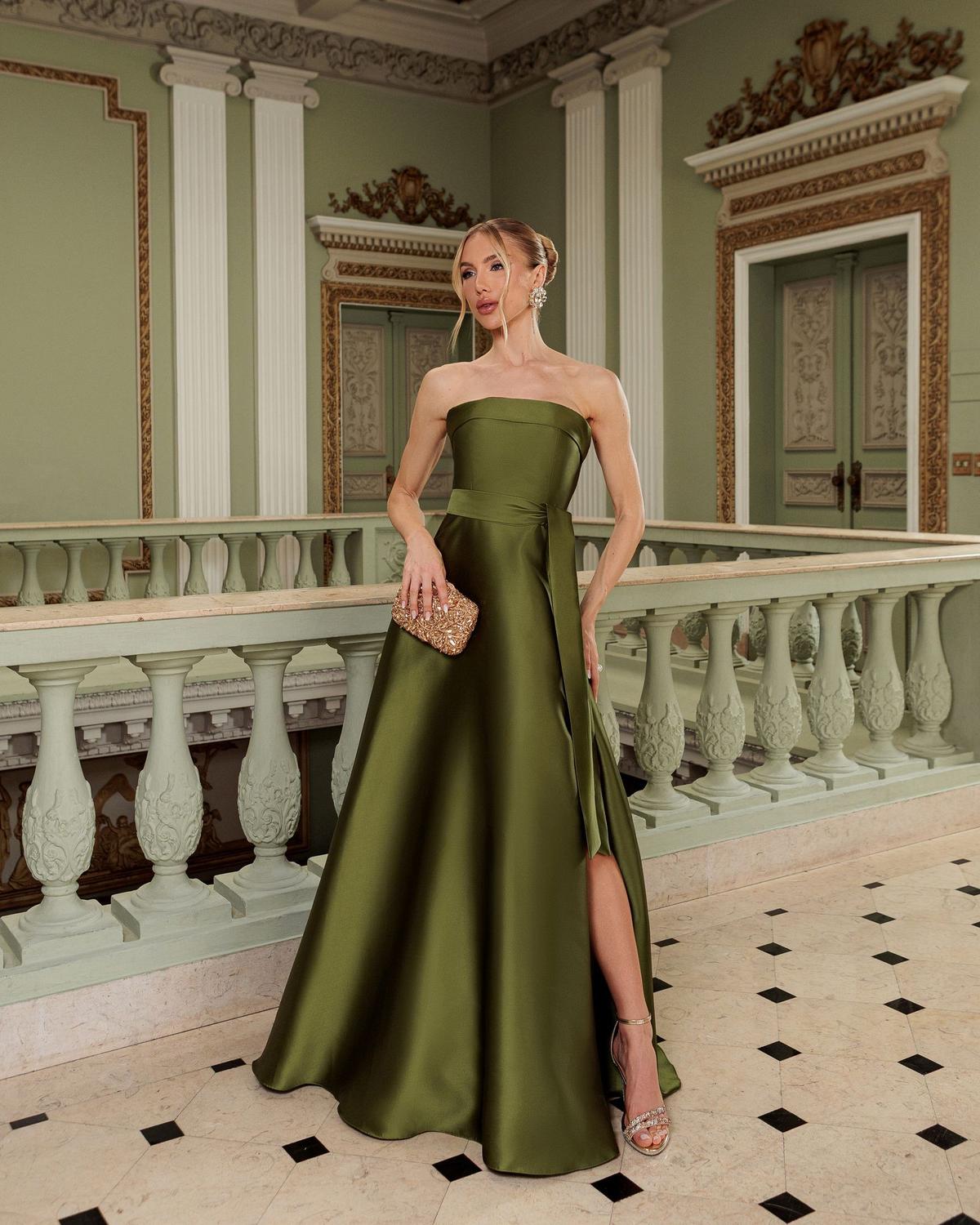 Alfaiataria Short Cintura Alta Da Moda Short Cintura Alta Vinho