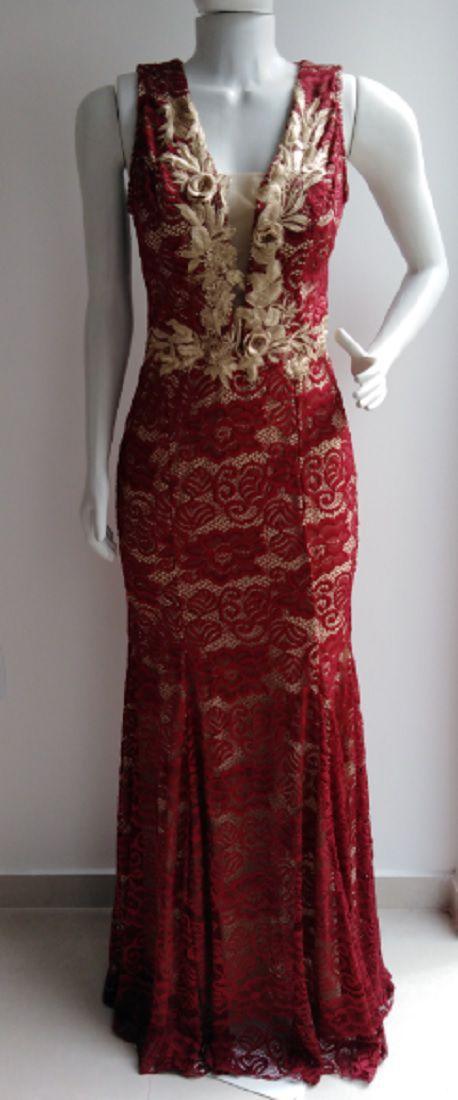 vestido marsala com renda dourada