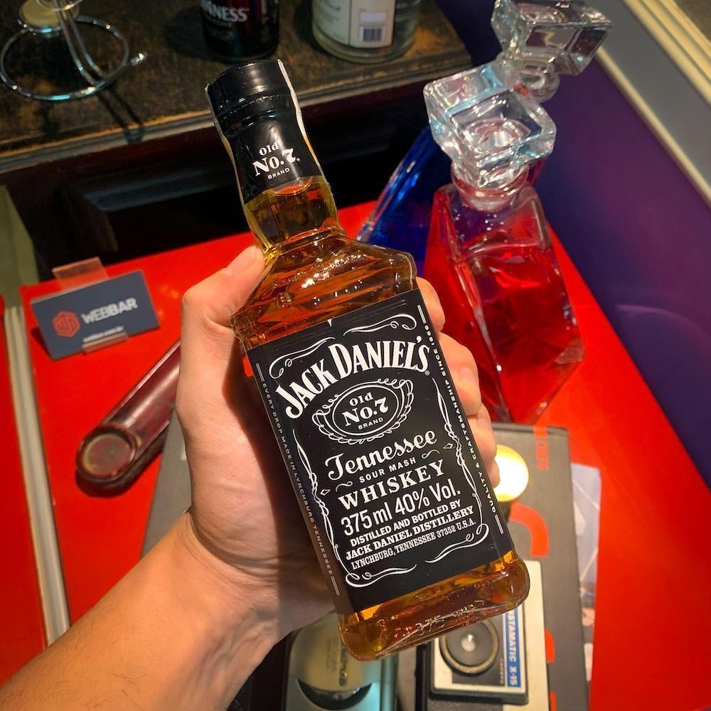 Jack Daniel s Tennessee Honey Whiskey Specialty 375