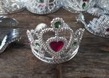 12 Coroas coroinha de princesa para cabelo Coração - Portexx