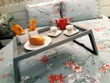 Bandeja Para Café na Cama Dobrável De Plástico tipo mesinha na cor Cinza - Un home