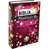 Bíblia de estudo plenitude para jovens - Capa dura flores - Sbb