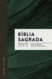 Biblia Sagrada Nvt - Verde - Letra Grande E Brochura Com Orelhas - Mundo cristao