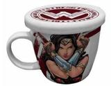 Caneca de Porcelana 330ml c/ Tampa - Mulher Maravilha Fighter - DC Comics - Urban