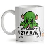 Caneca USQ Protegido Por Cthulhu - Yaay