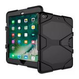 Capa iPad 2017 2018 9.7 Anti Impacto Queda Survivor Preta - Objia