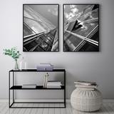 Conjunto Kit 2 Quadros 67x100cm Coleção Luxo Arquitetura Preto e Branco Moldura Preta - Oppen House Decora