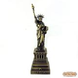 Estátua da Liberdade - Miniatura Decorativa de Ferro - 17cm - Mch ornamentos