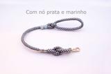 Guia com nó para pet com 14 mm de espessura com 60 cm de comprimento na cor prata e azul marinho - E - pet